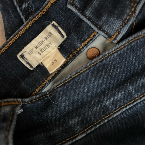 Madewell 10” High Rise Skinny Jeans - Picture 3 of 4